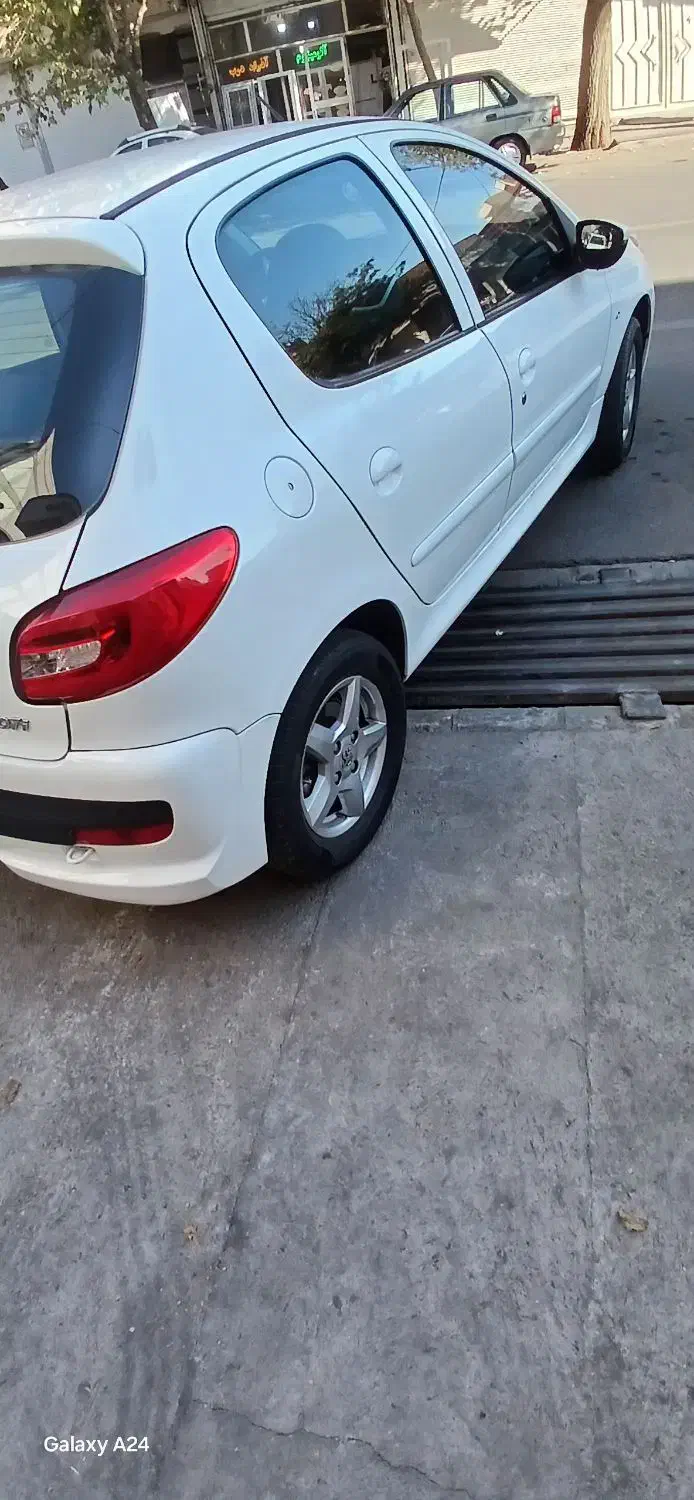 پژو 207 دنده‌ای فرمان هیدرولیک - 1400