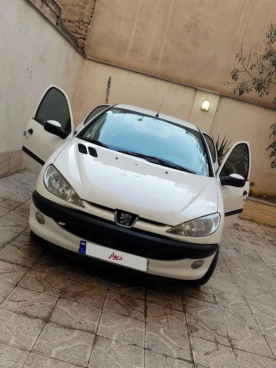 خودرو پژو، ۲۰۶ صندوق دار آگهی ann_20896738
