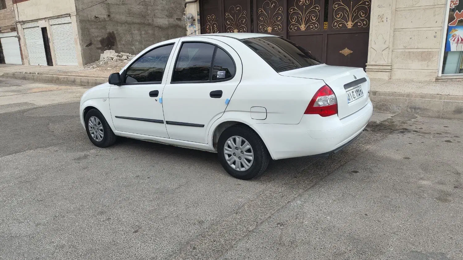 تیبا صندوق دار SX - 1400