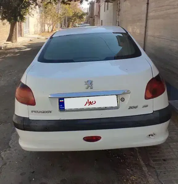 پژو ۲۰۶ صندوق دار v8 - 1395