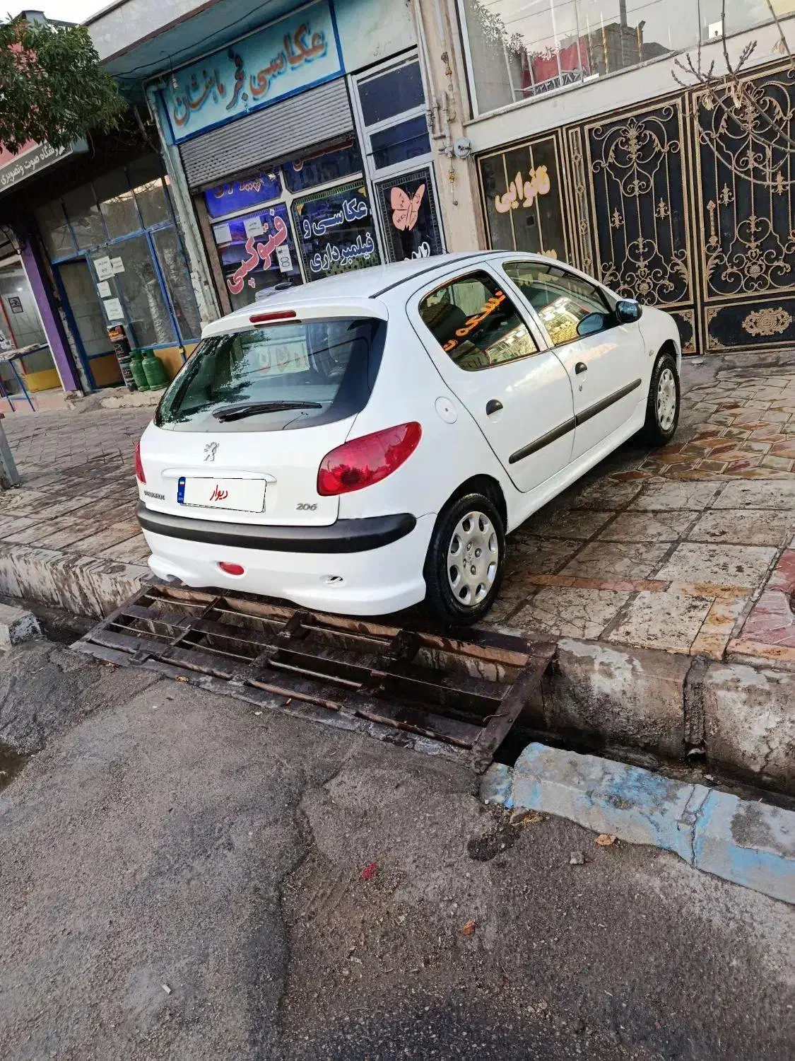 پژو 206 تیپ 2 - 1389