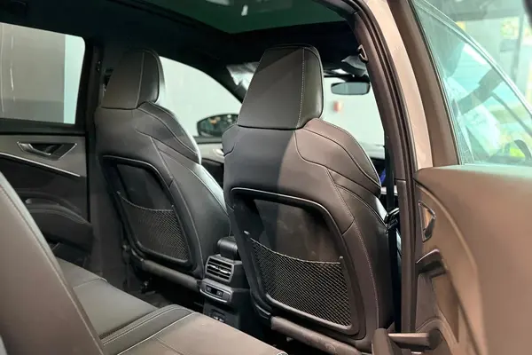 آئودی الکتریکی Q5 ۴۰ - 2024