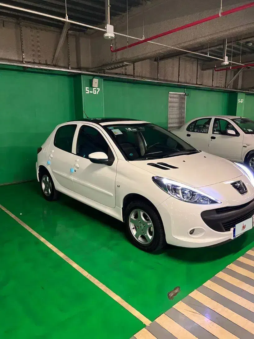 پژو 207 پانوراما دنده‌ای - 1402