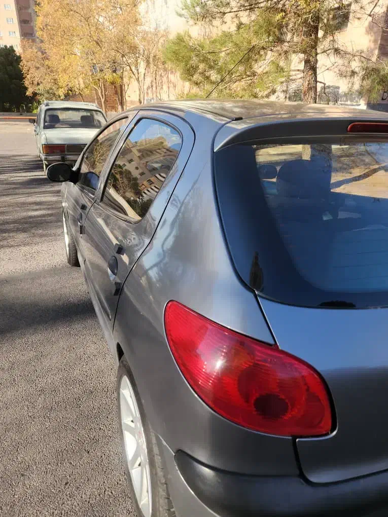 پژو 206 تیپ 3 - 1389