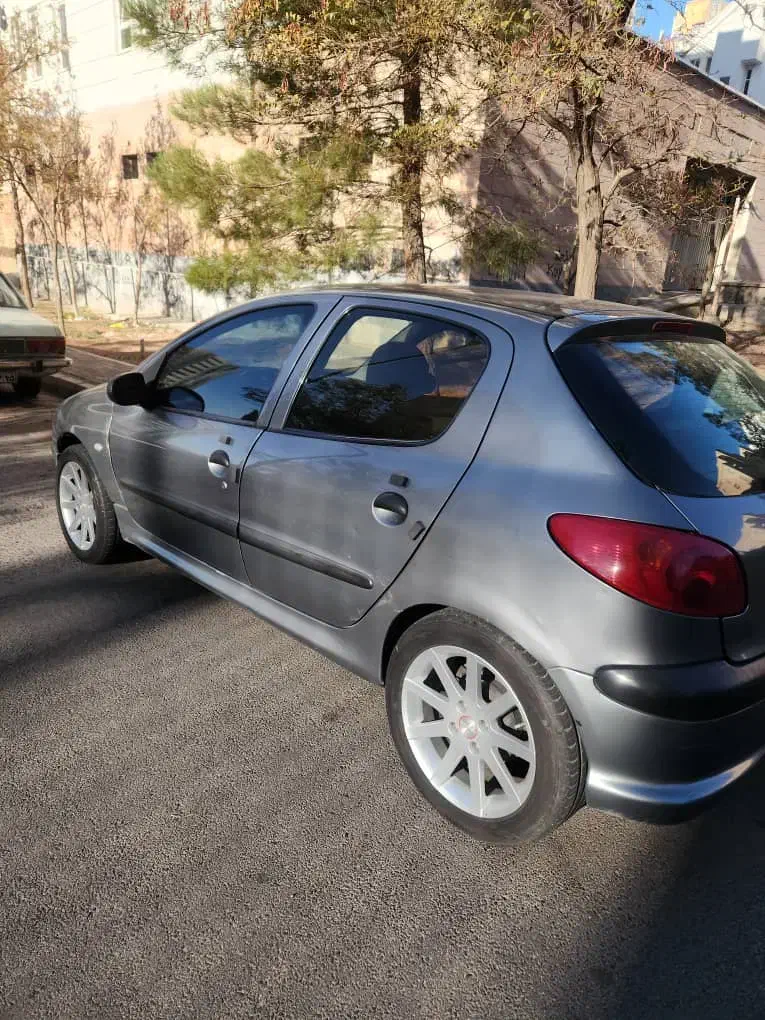 پژو 206 تیپ 3 - 1389