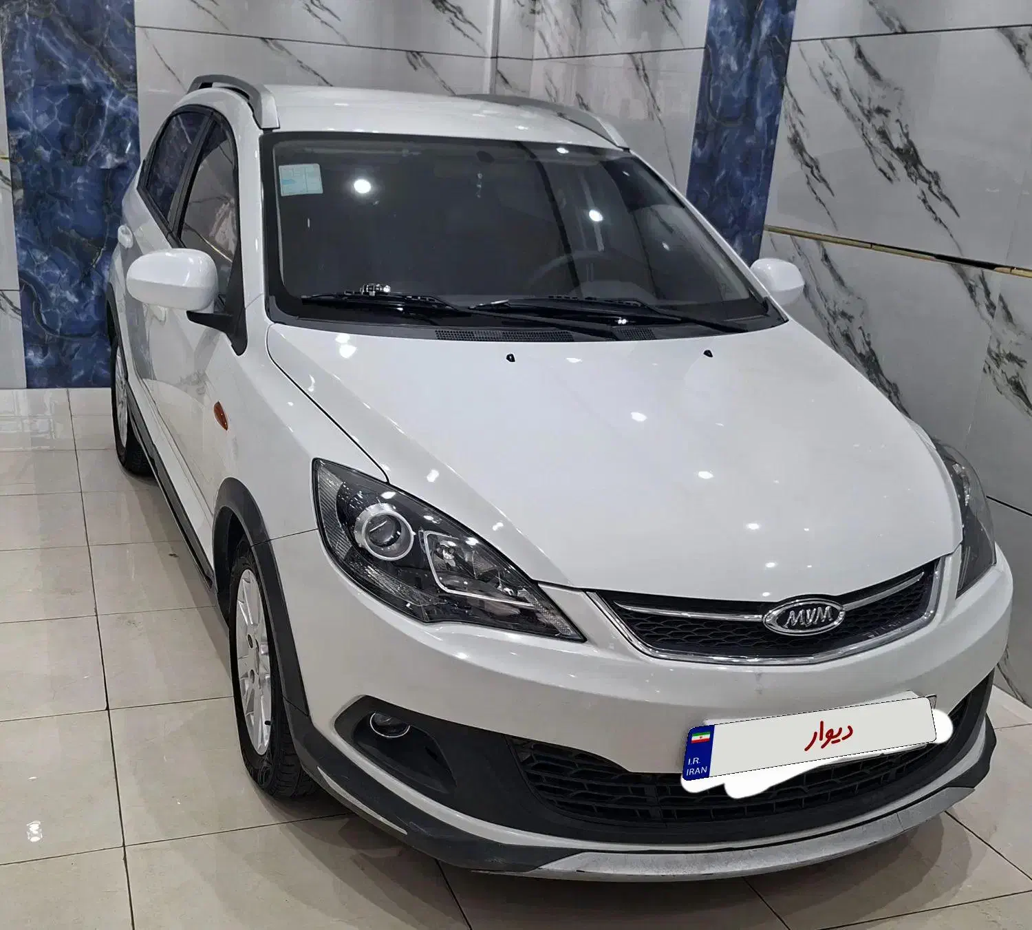 خودرو ام وی ام، 315 هاچ بک آگهی ann_20897051