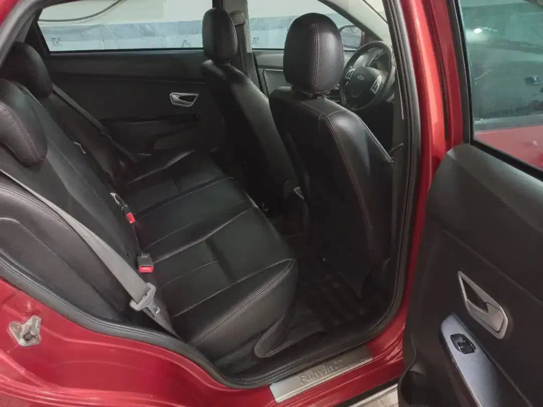 ام وی ام 315 هاچ بک اسپرت لاکچری - 1396