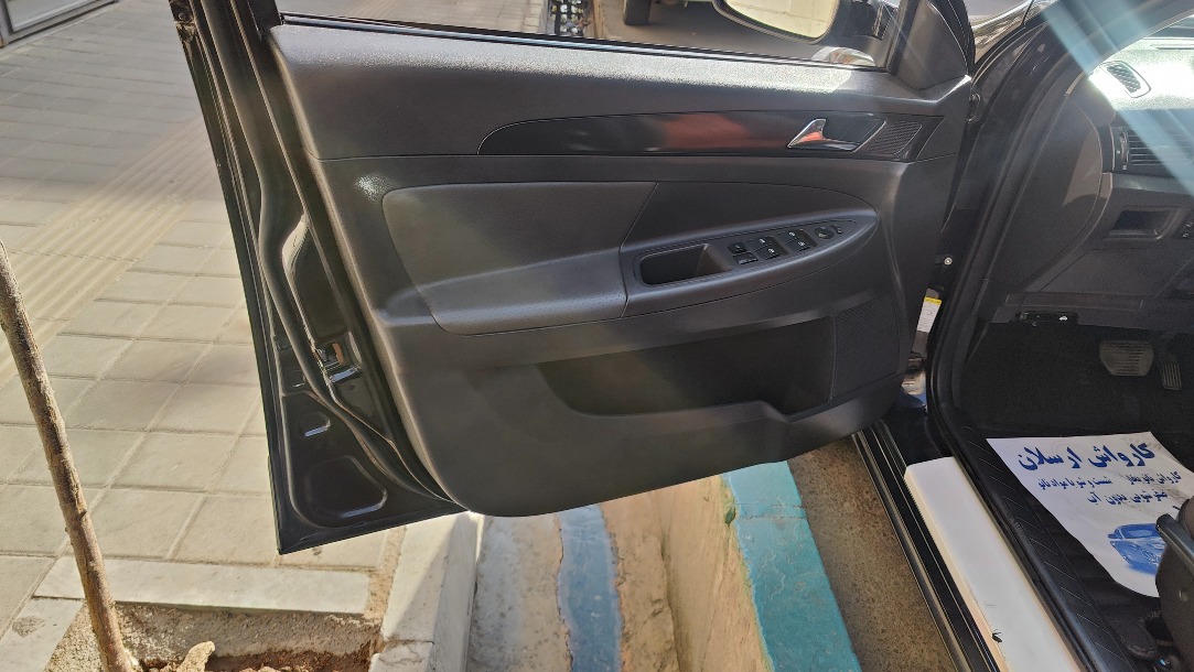 دانگ فنگ H30 کراس اتوماتیک - 1398