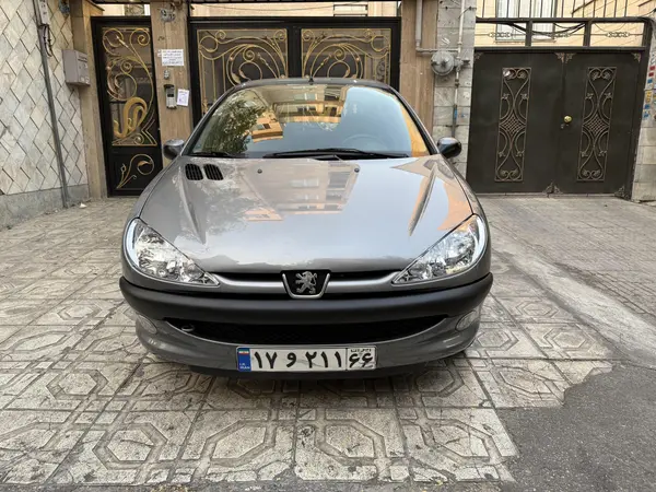 پژو 206 تیپ 5 - 1390