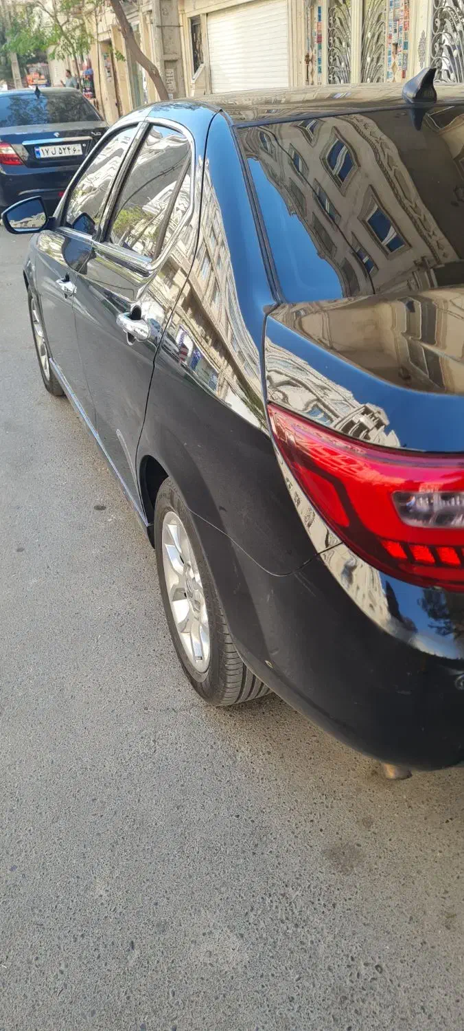 دنا پلاس توربو اتوماتیک - 1401