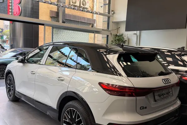 آئودی الکتریکی Q5 ۴۰ - 2023