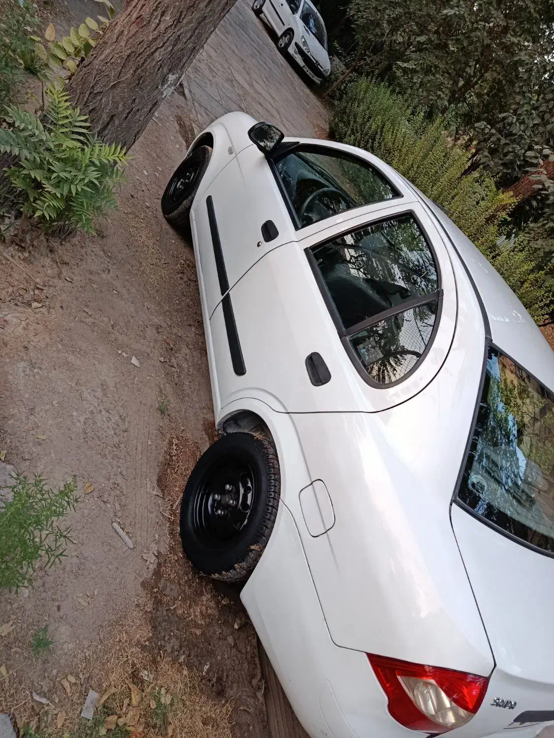 تیبا صندوق دار SX - 1394