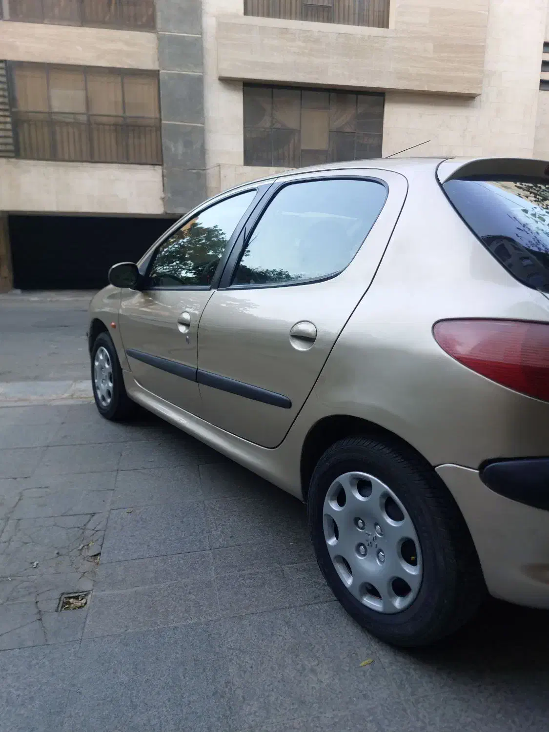 پژو 206 تیپ 2 - 1382