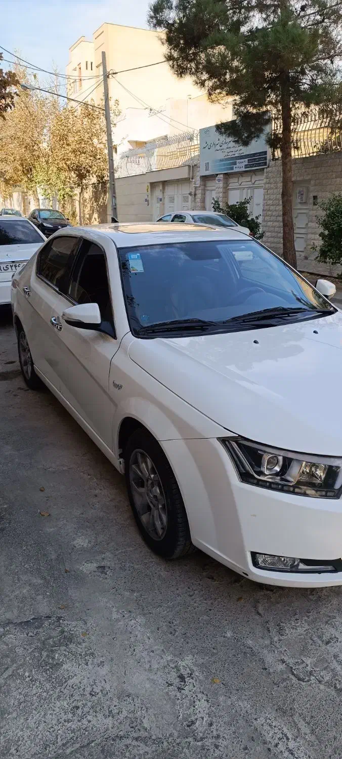 دنا پلاس توربو اتوماتیک - 1402