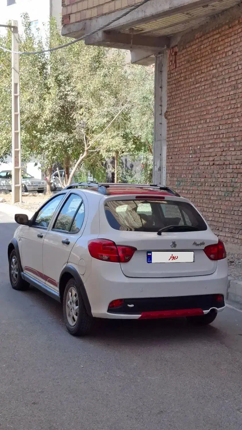 کوییک R دنده‌ای - 1402