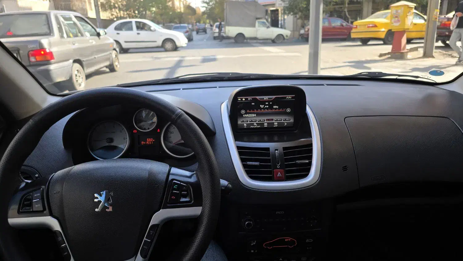 پژو 207 پانوراما دنده‌ای - 1402