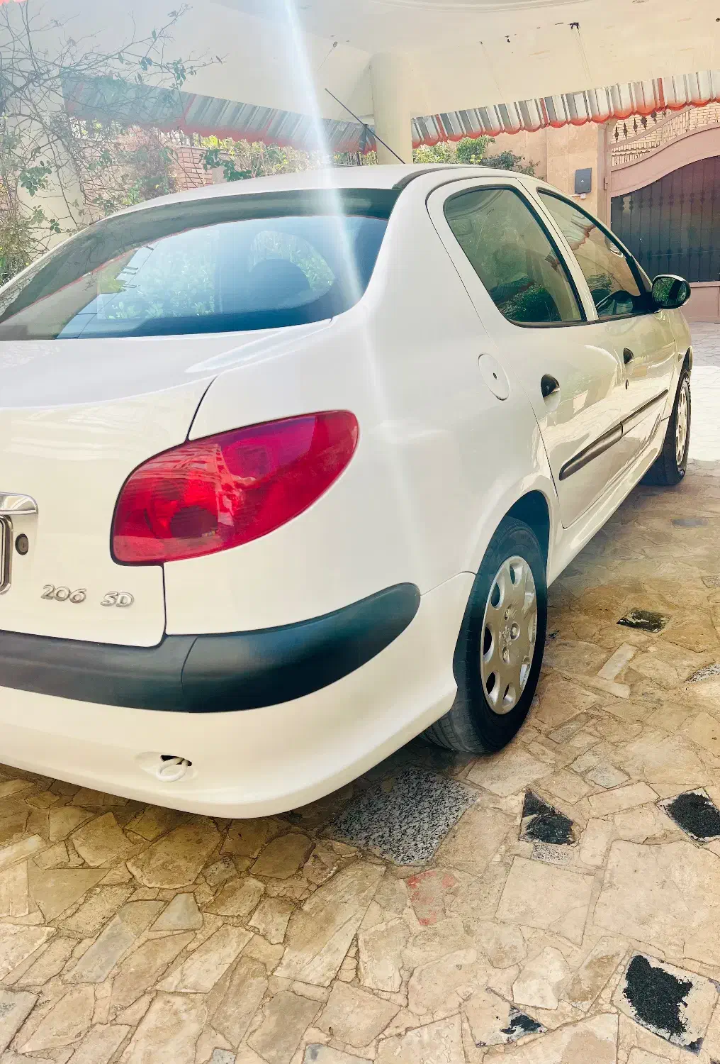 پژو ۲۰۶ صندوق دار v20 - 1390