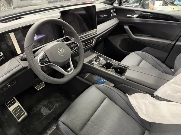 فولکس تیگوان L Pro R-line - 2025