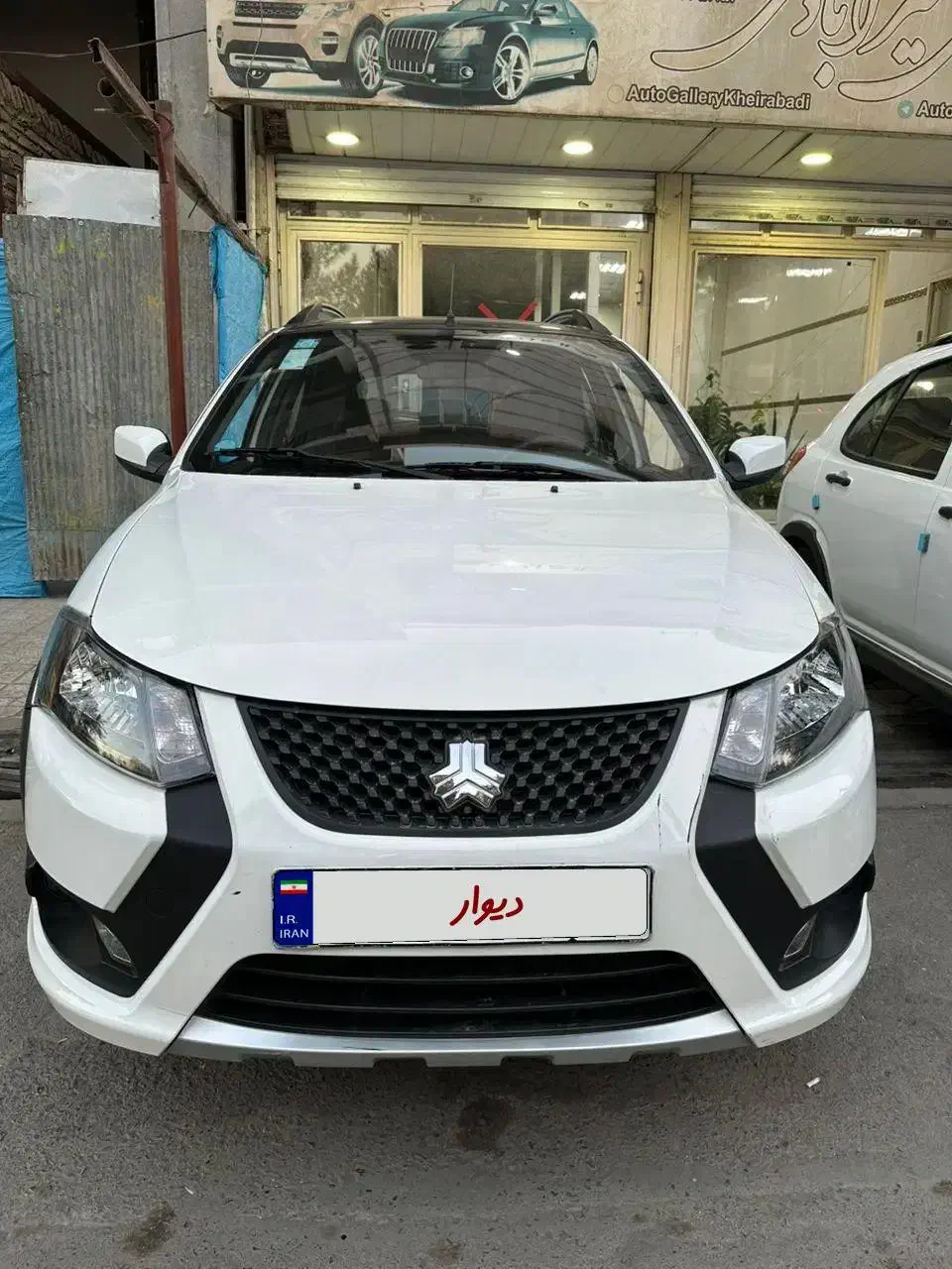خودرو کوییک، R آگهی ann_20898108