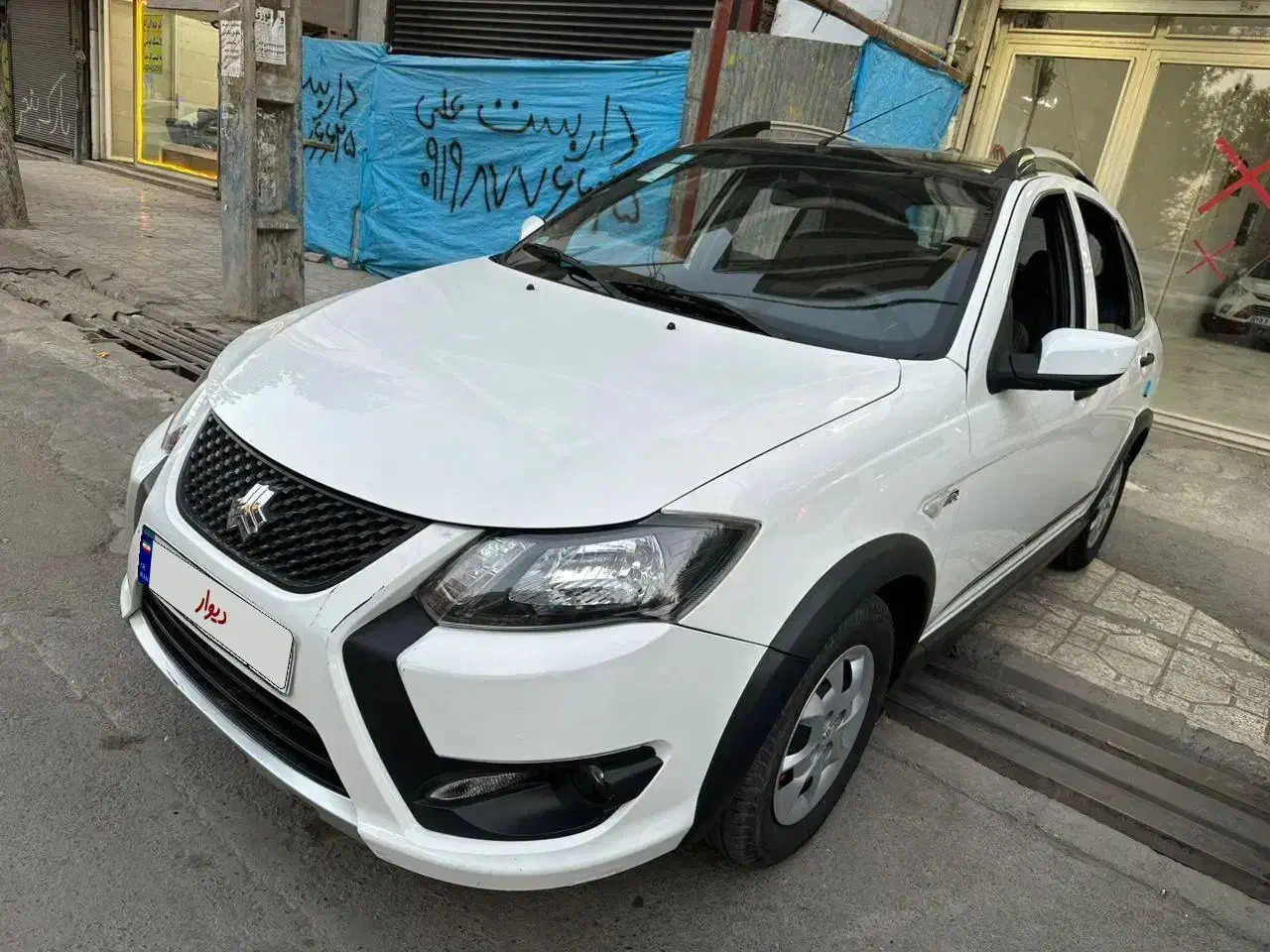 کوییک R دنده‌ای - 1402