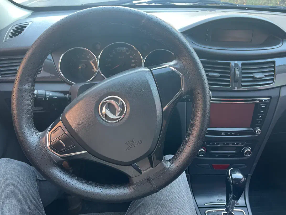 دانگ فنگ H30 کراس اتوماتیک - 1397