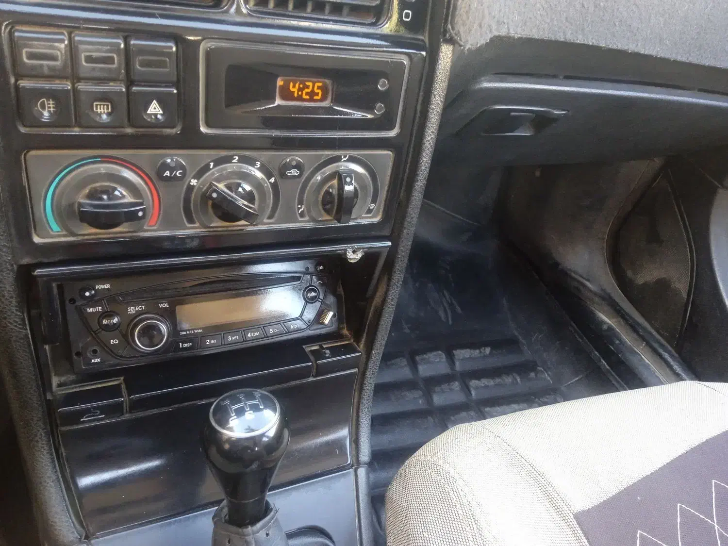 پژو 405 GLX - دوگانه سوز - 1390