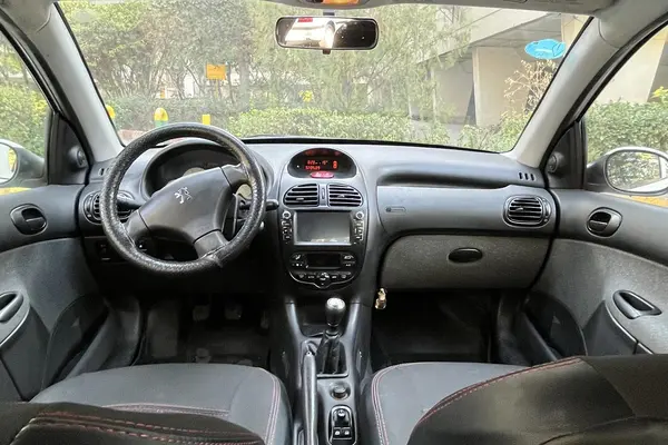 پژو 206 تیپ 5 - 1392