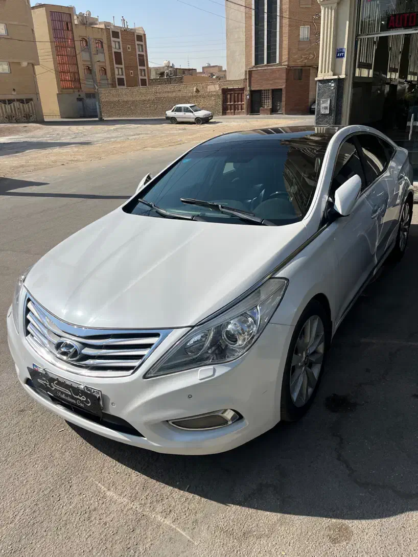 هیوندای آزرا (گرنجور) 3300cc - 2013