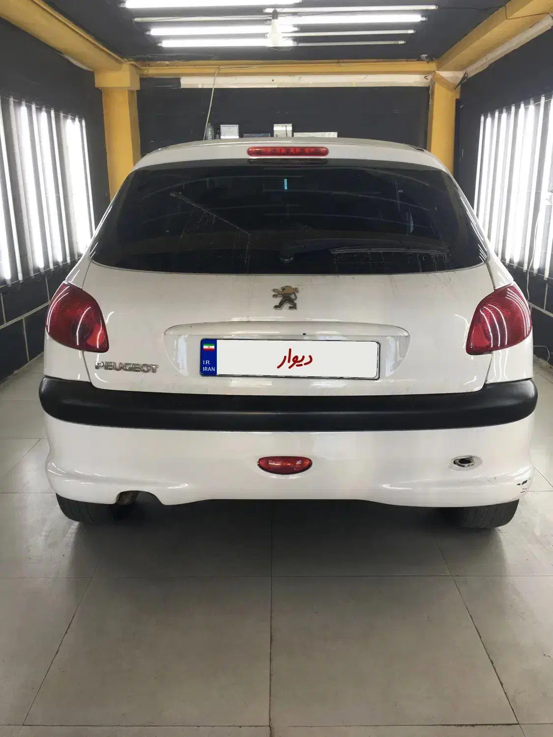 پژو 206 تیپ 5 - 1390