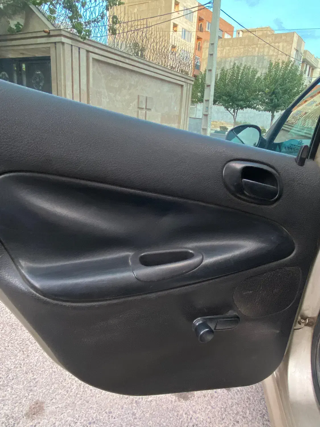 پژو 206 تیپ 2 - 1383