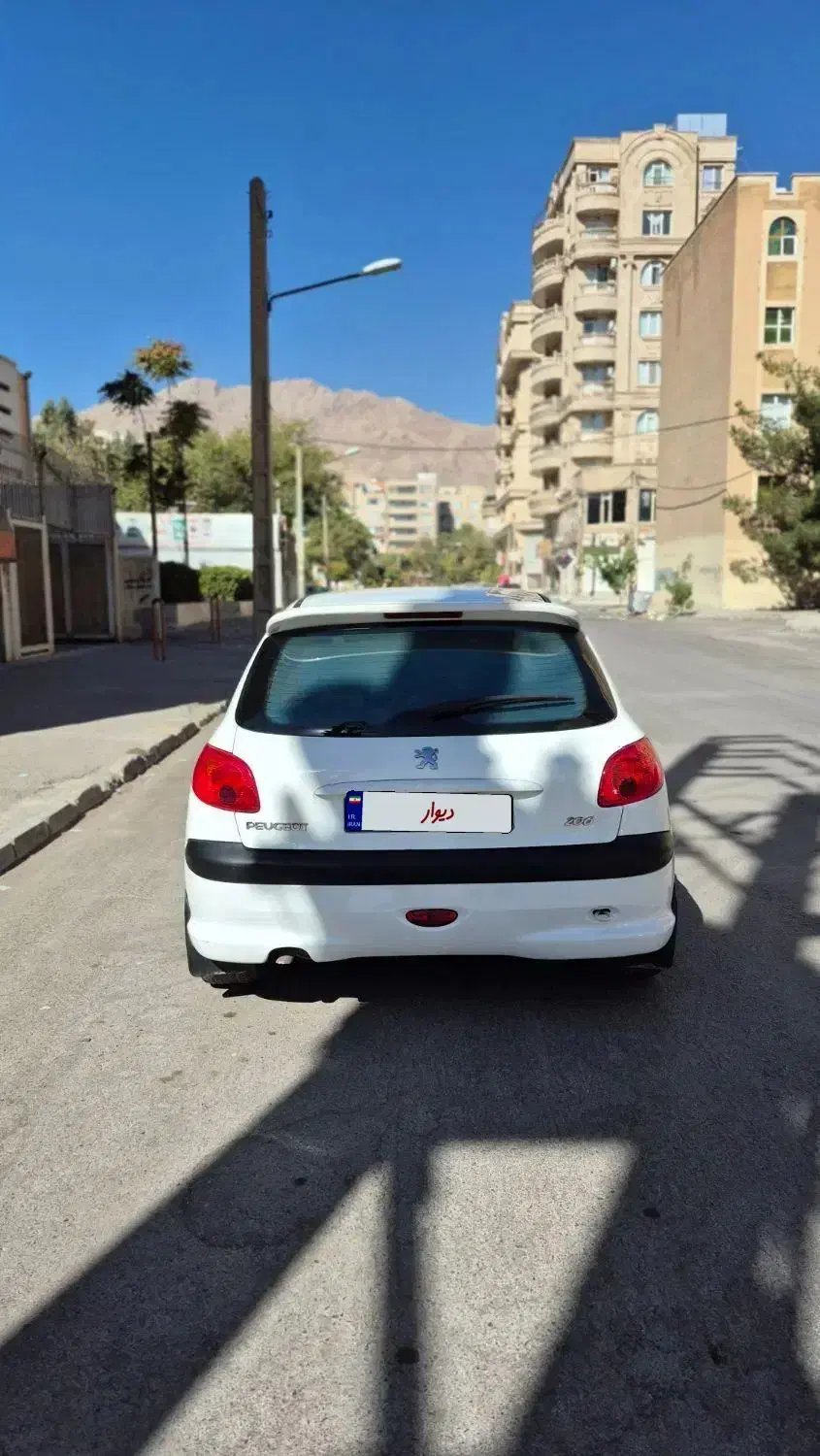 پژو 206 تیپ 5 - 1392