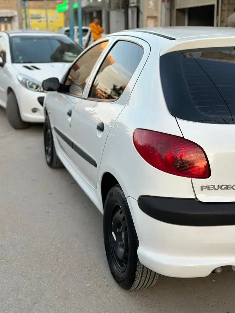 پژو 206 تیپ 5 - 1396