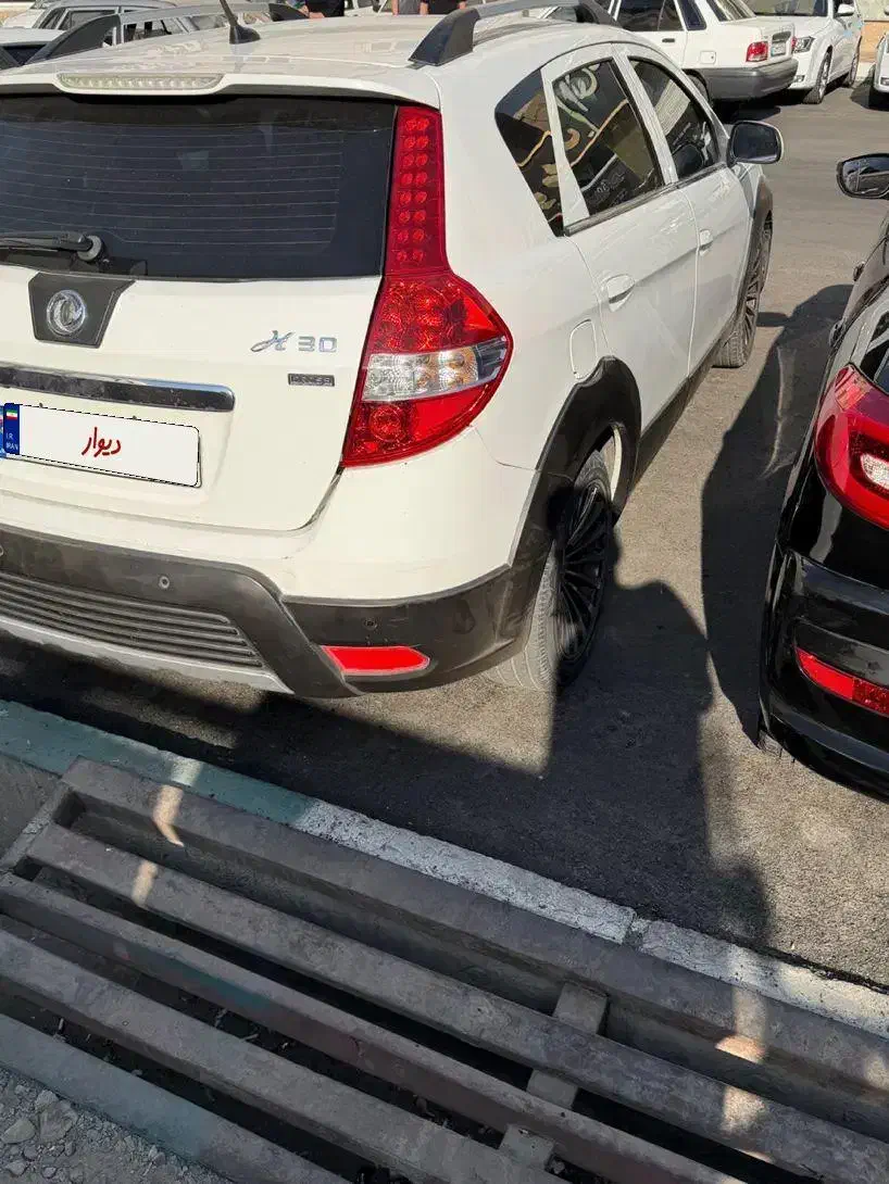 دانگ فنگ H30 کراس اتوماتیک - 1396