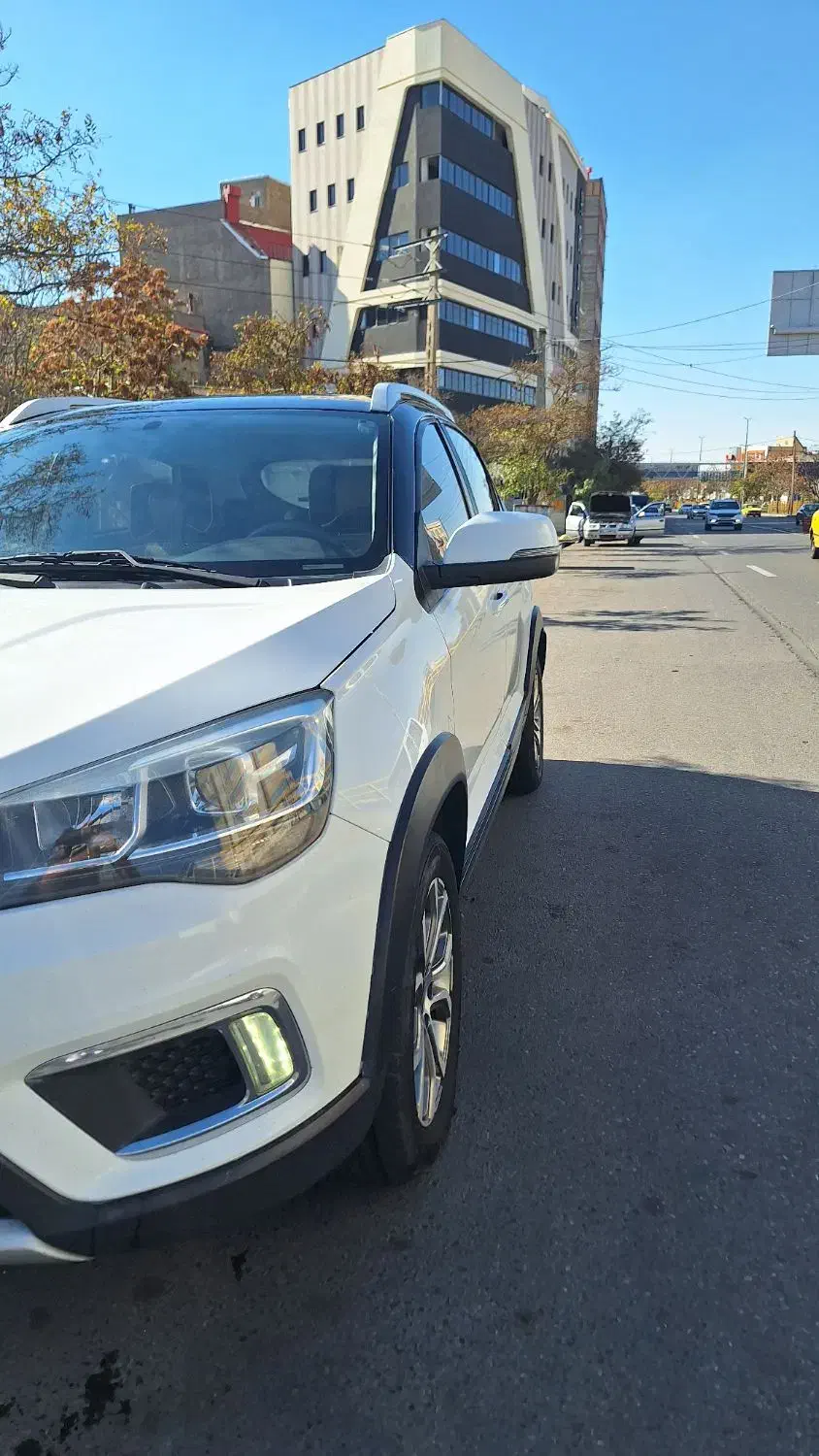 ام وی ام X22 دنده ای اسپرت اکسلنت - 1396