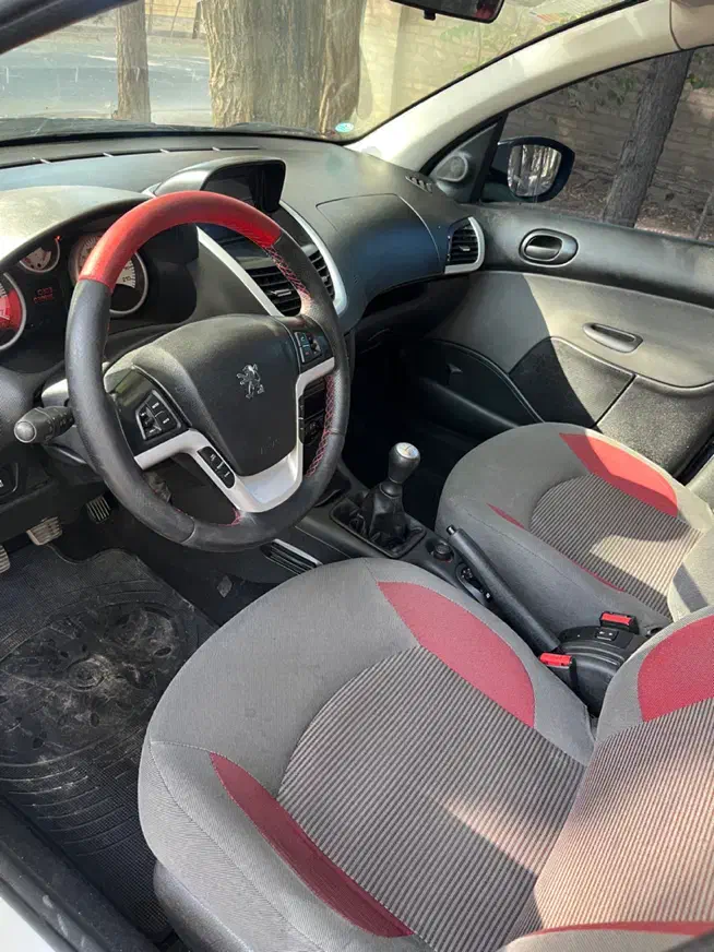 پژو 207 پانوراما دنده‌ای - 1402