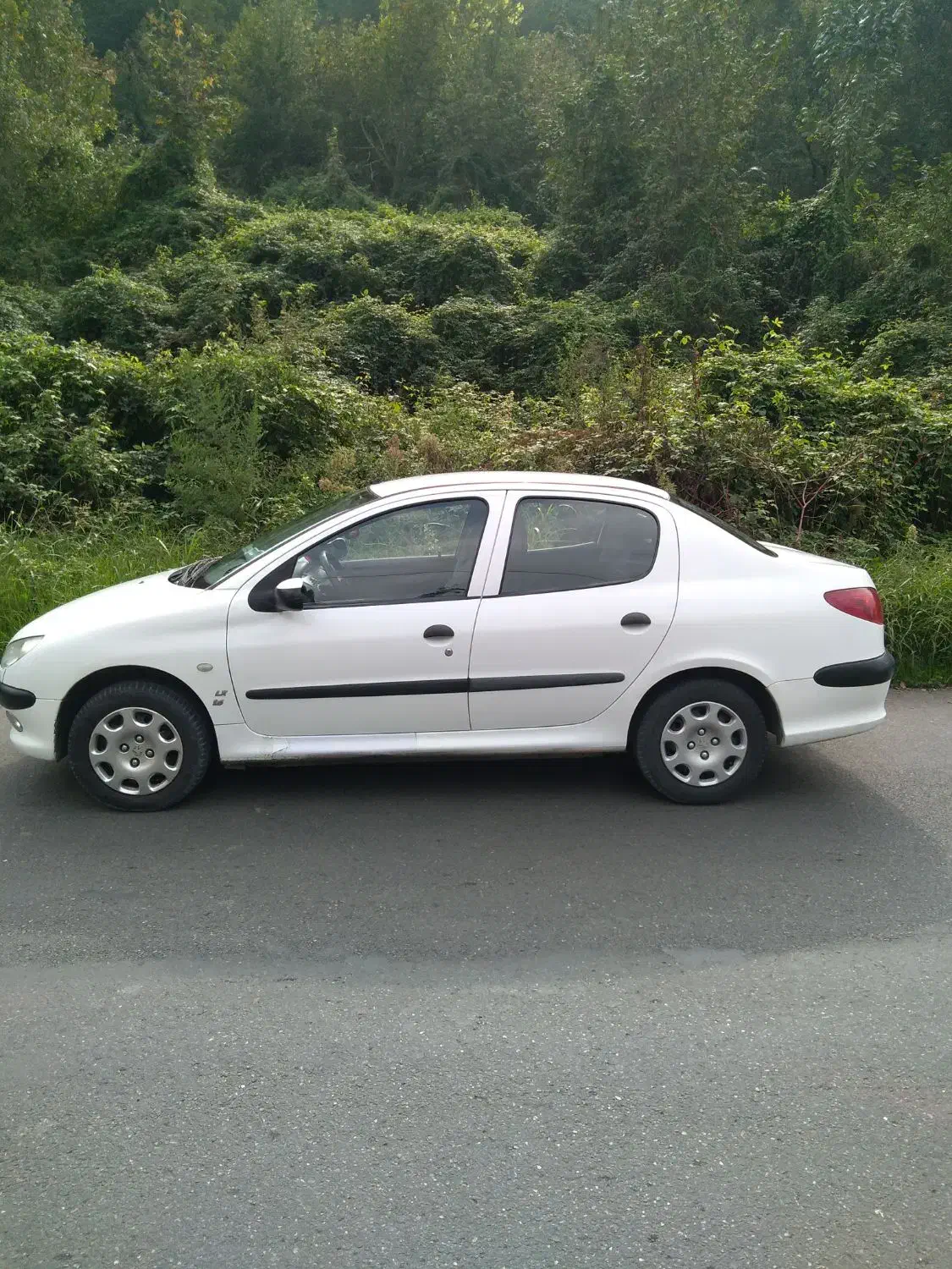 پژو ۲۰۶ صندوق دار v8 - 1398