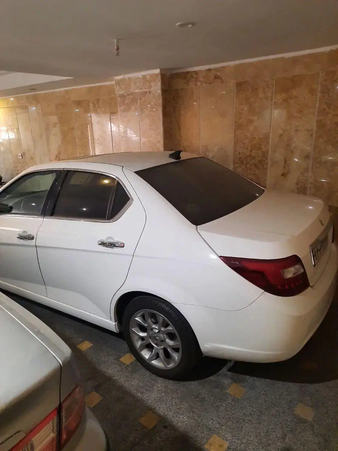 دنا پلاس توربو 6 دنده - 1401