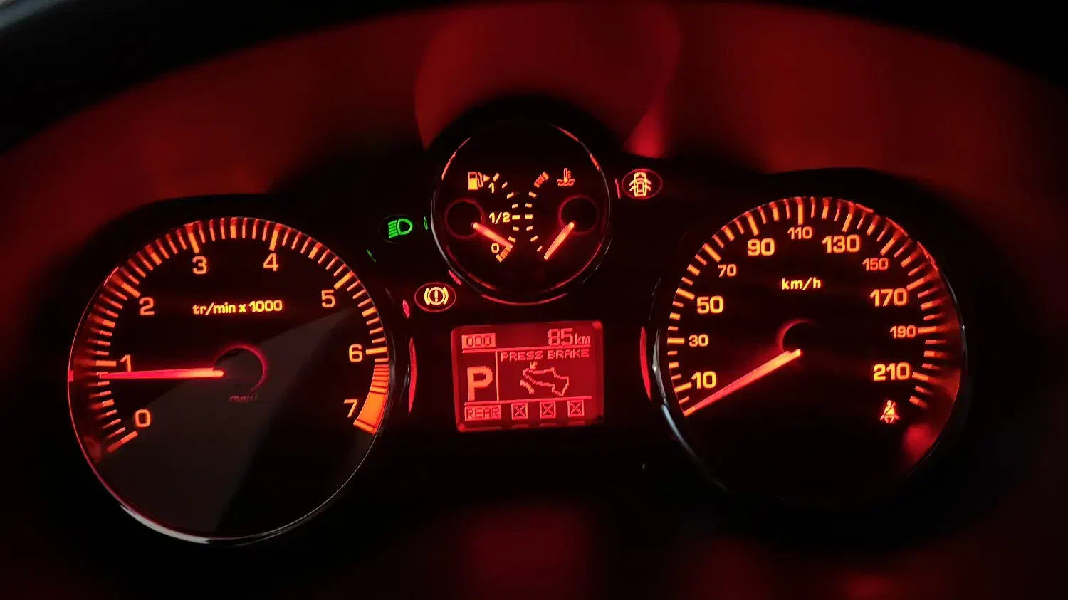 پژو 207 پانوراما اتوماتیک TU5P - 1404