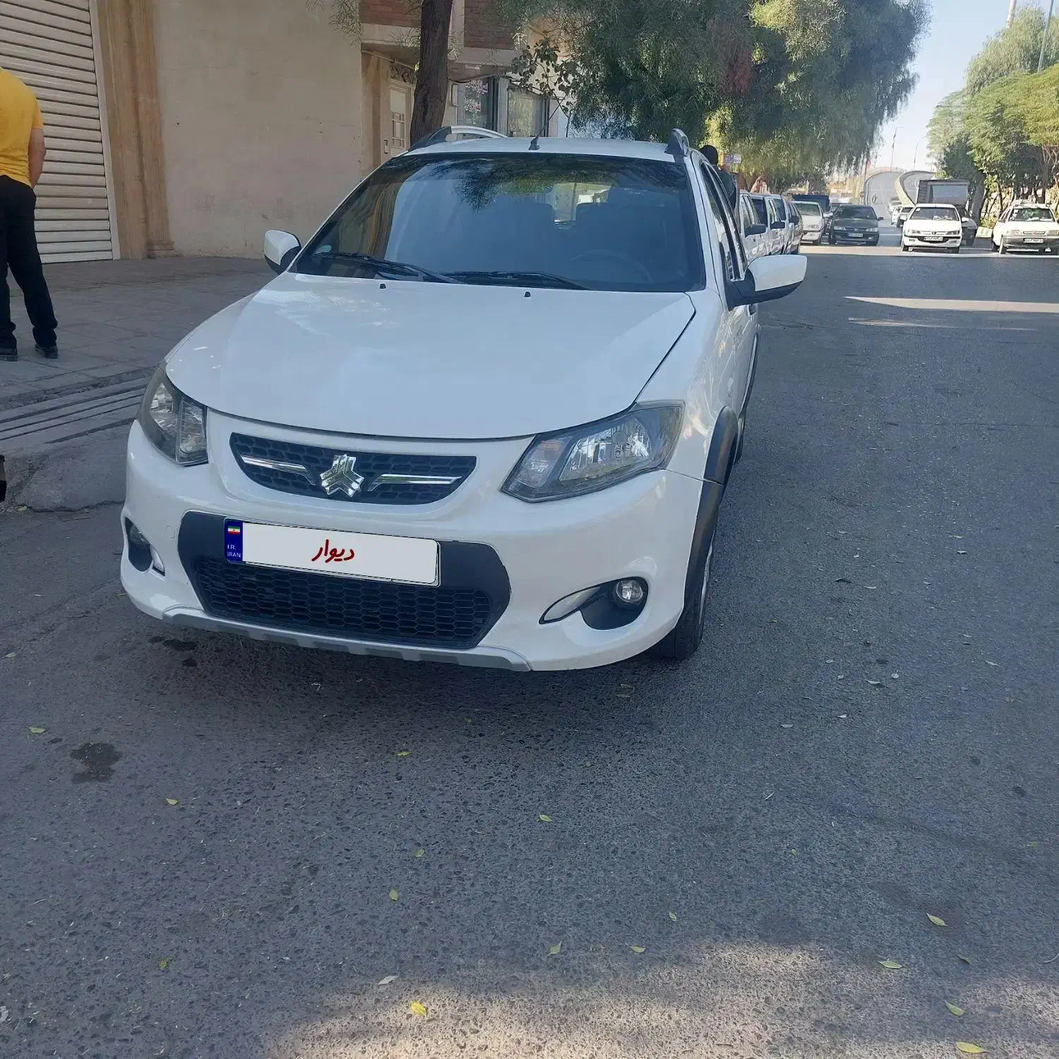 خودرو کوییک، معمولی آگهی ann_20899053