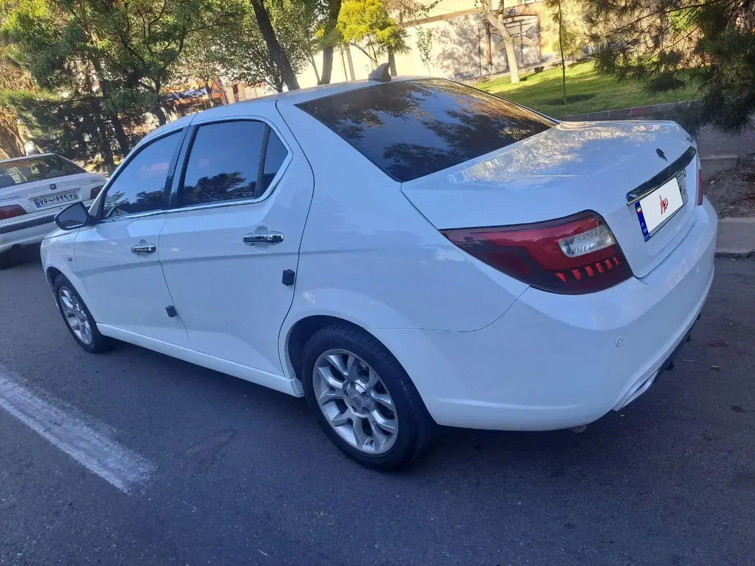 دنا پلاس توربو اتوماتیک - 1401