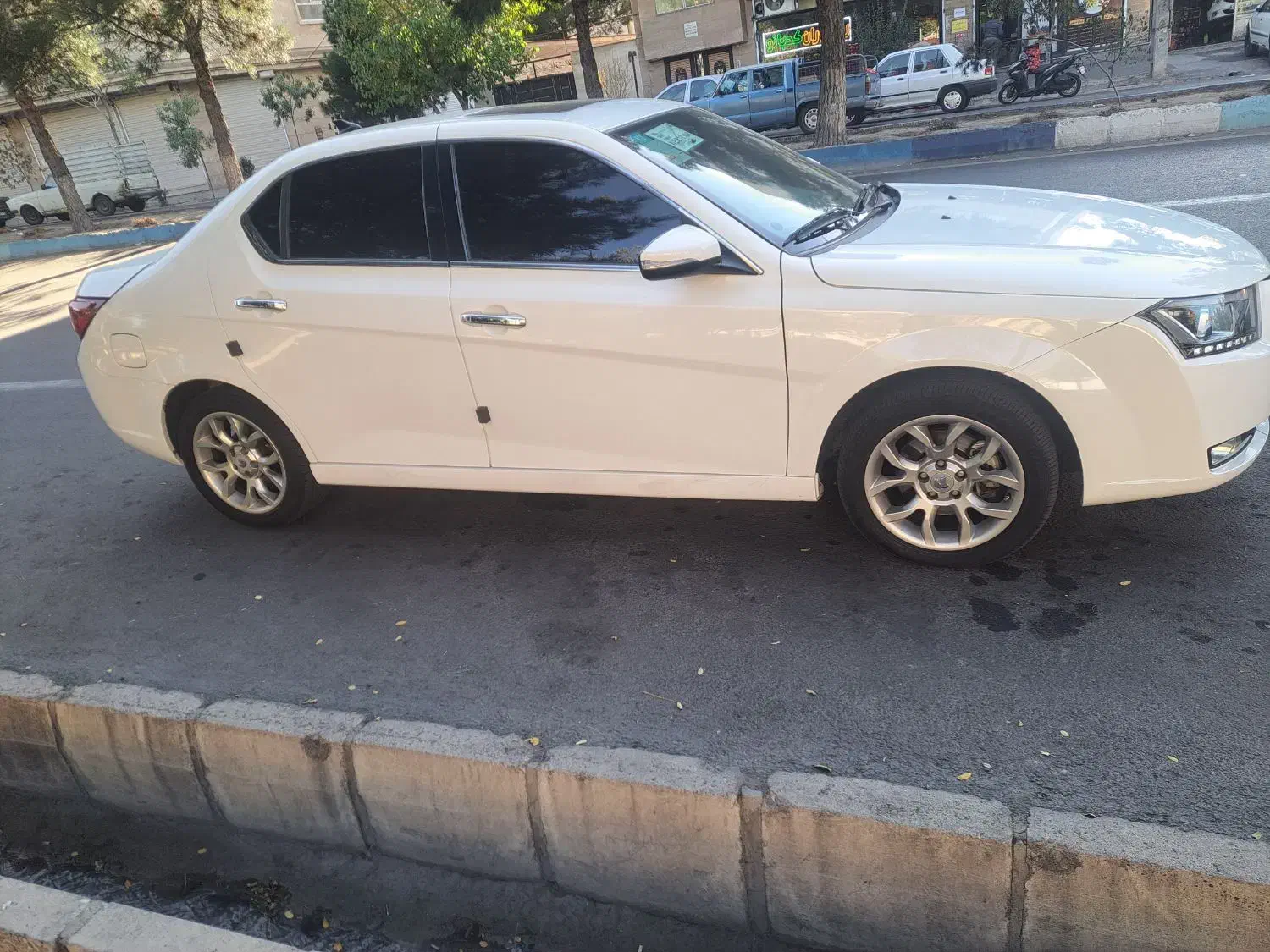 دنا پلاس توربو اتوماتیک - 1401