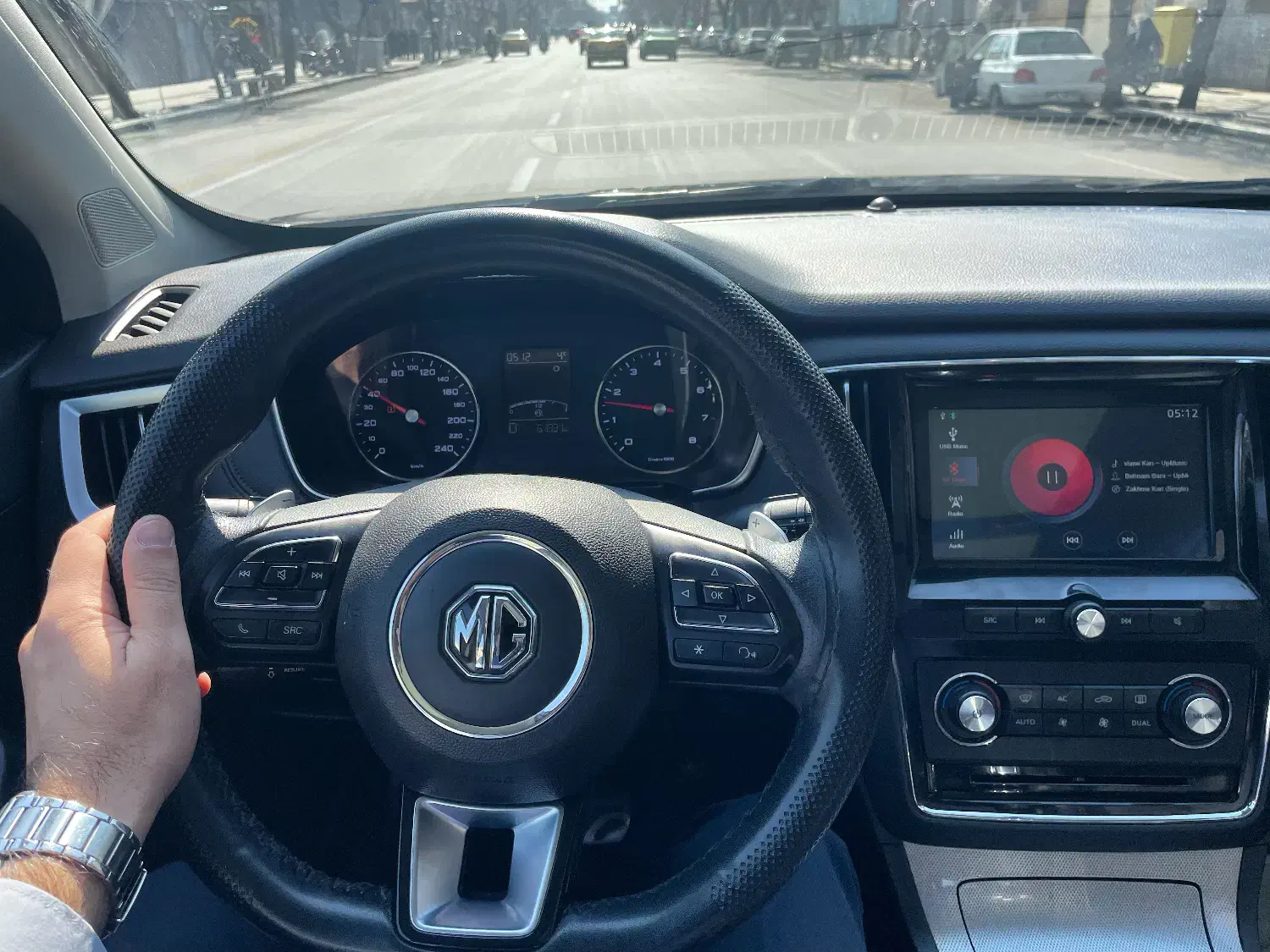 ام جی RX 5 اتوماتیک - 2018