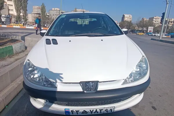 پژو ۲۰۶ صندوق دار v8 - 1400
