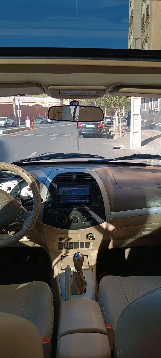 ام وی ام X33 دنده‌ای ساده - 1392