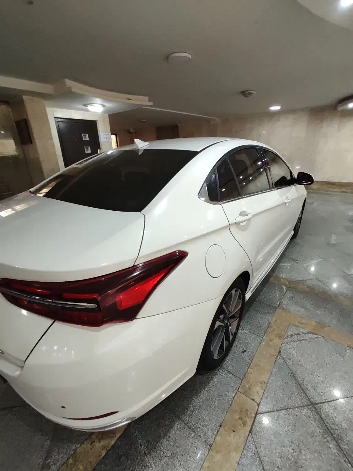 چری آریزو 6 اکسلنت - 1399