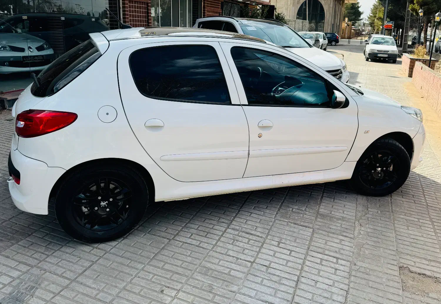 پژو 207 پانوراما دنده‌ای - 1402