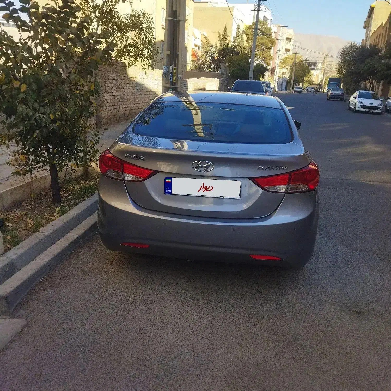 هیوندای النترا 1.8 لیتر - 2014