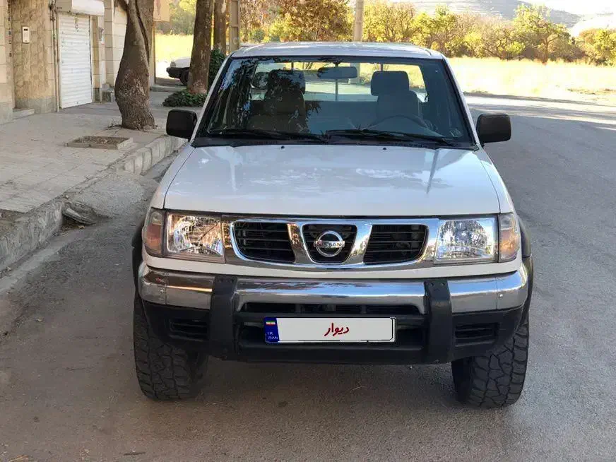 نیسان پیکاپ دو کابین دنده ای - 1386