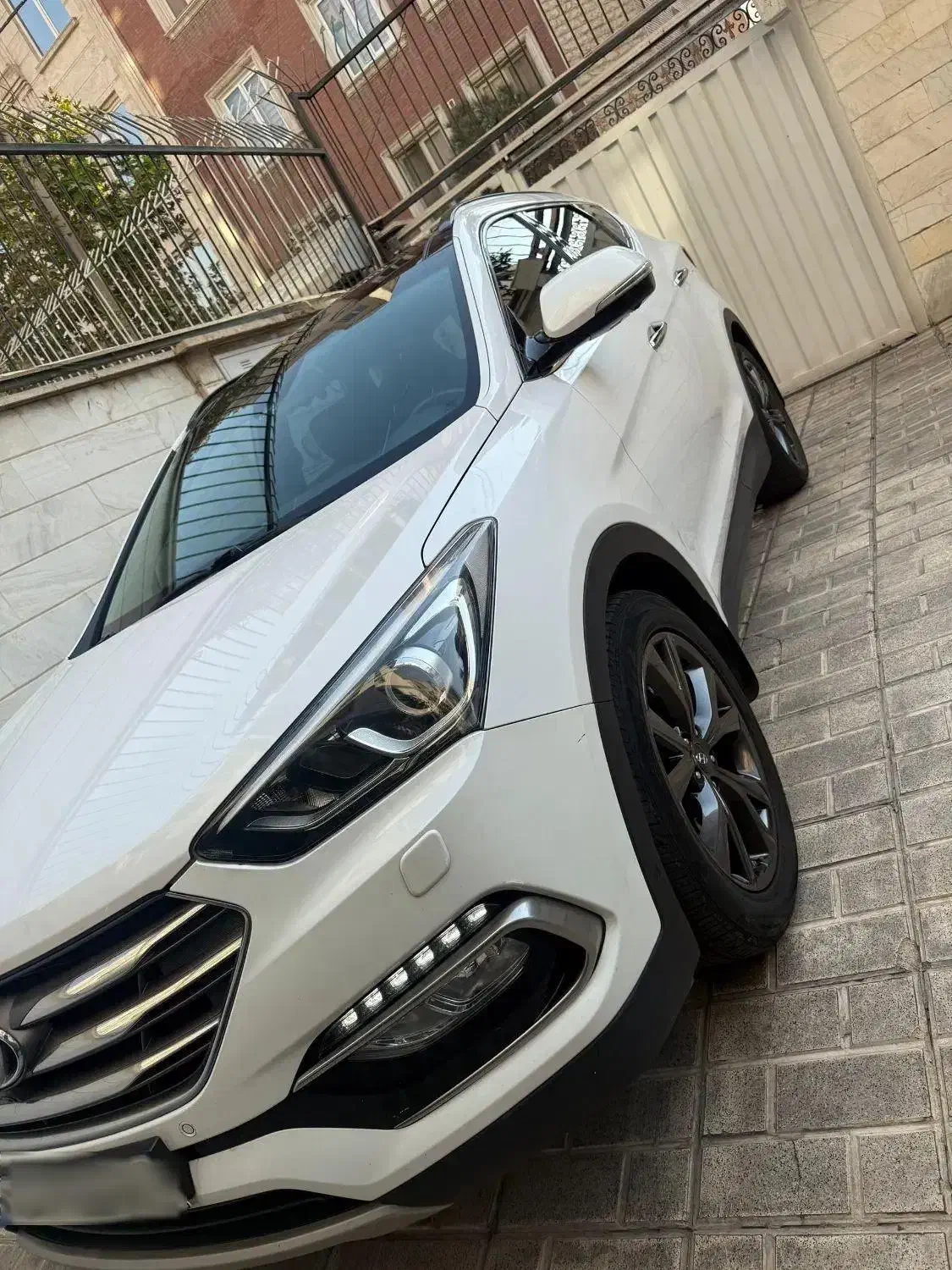 هیوندای سانتافه جی‌ال‌اس ۲.۴ GDI دو دیفرانسیل - 2016