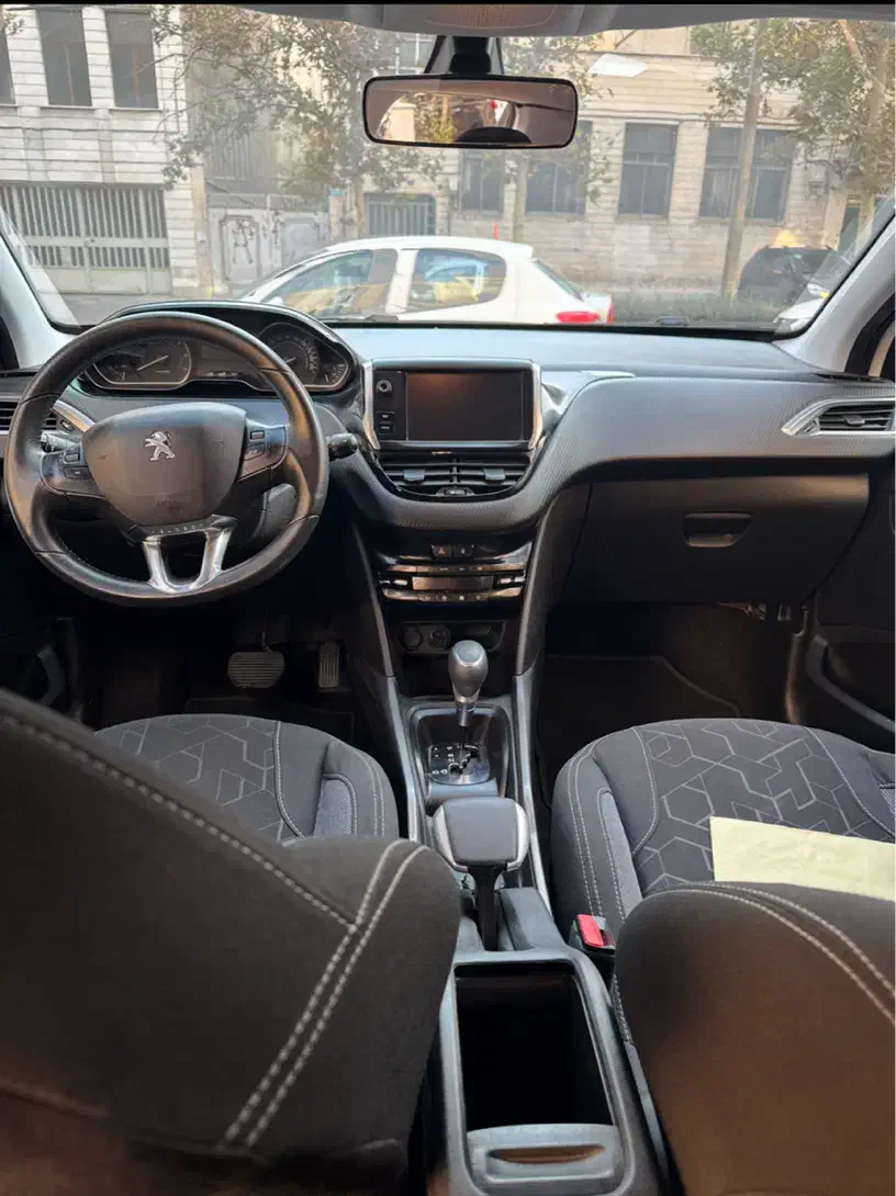 پژو 2008 اتوماتیک - 1397